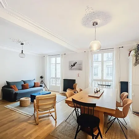 Spacious Near Gare Du Nord And Est شقة باريس